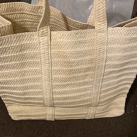 Mark and Graham oversized tote bag - Picture 3 of 8